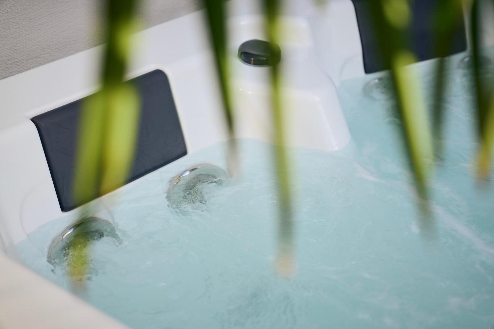 Suite Atypique - Jacuzzi Privatif En Centre Ville De Cognac Dış mekan fotoğraf